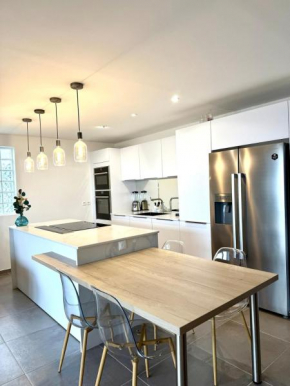 Appartement design, vue marina